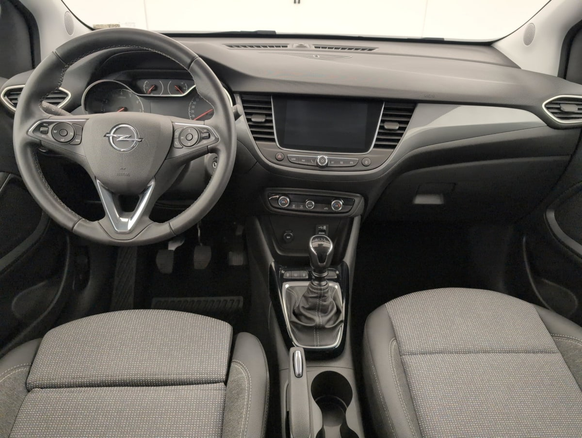 Opel Crossland — photo 22