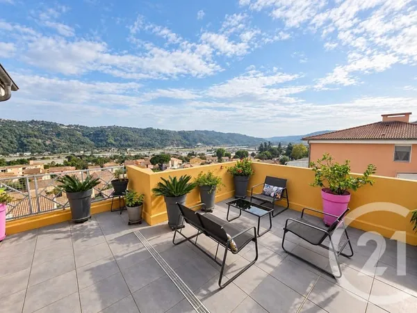 Appartement 4 pièces 94 m²
