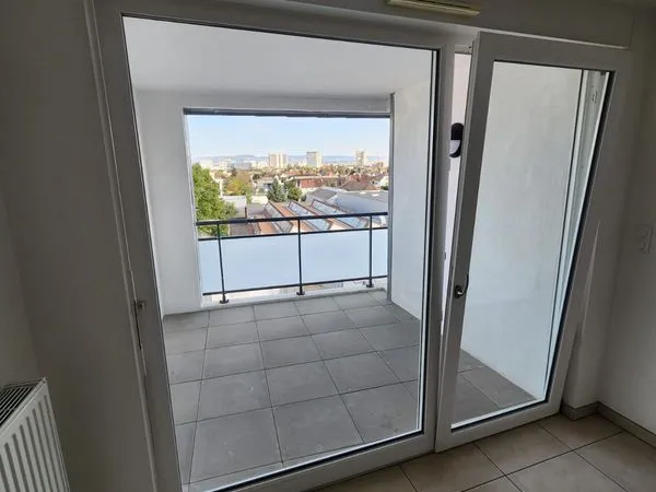 Appartement meublé centre St Louis T2