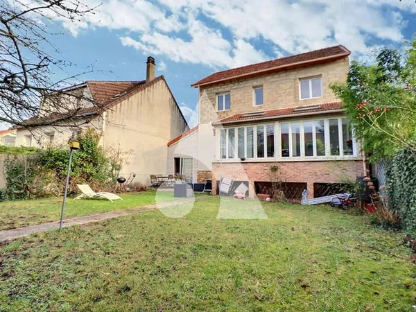 Maison 4 pièces 115 m²