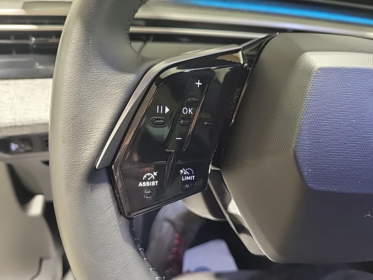 Peugeot 3008 electrique 210 ch 73 kwh allure — photo 22