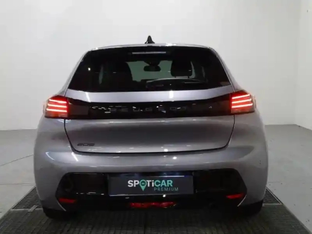 Peugeot 208 1.2 100ch s&amp;s allure — photo 4