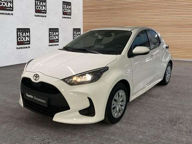Toyota YARIS Toyota Yaris 116h Dynamic 5p MC24