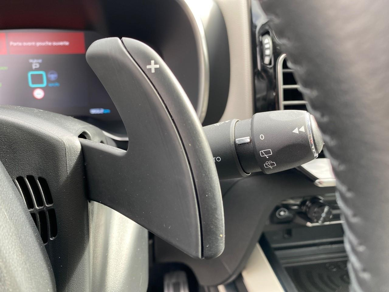 Citroën C5 Aircross hybrid 225ch shine pack e-eat8 — photo 21