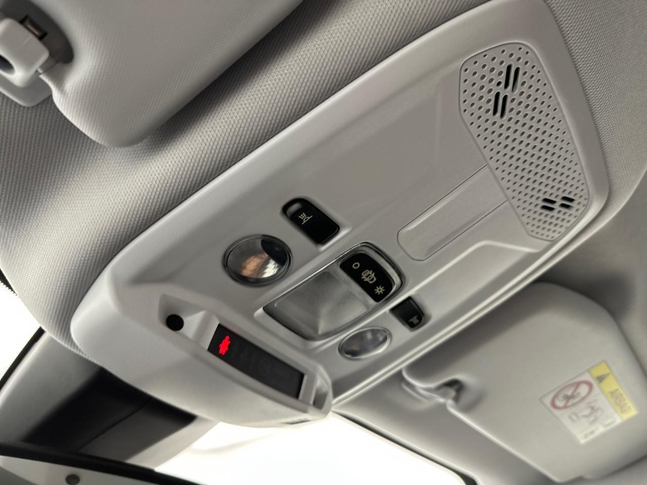 Peugeot 2008 puretech 130 s&s eat8 style — photo 31
