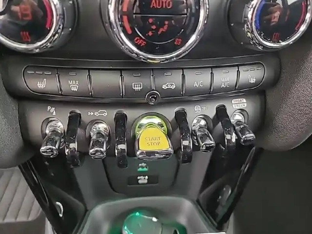 Mini Mini hatch 3 portes cooper se 184 ch — photo 62