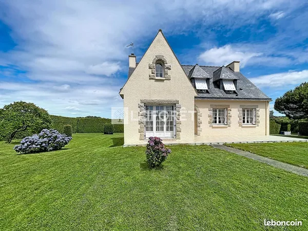 Maison 6 pièces 150 m²