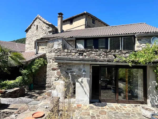 Maison 5 pièces 150 m²