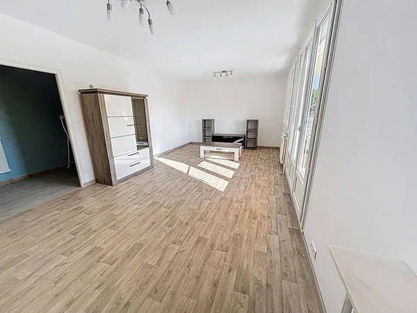 Appartement 4 pièces 93 m²