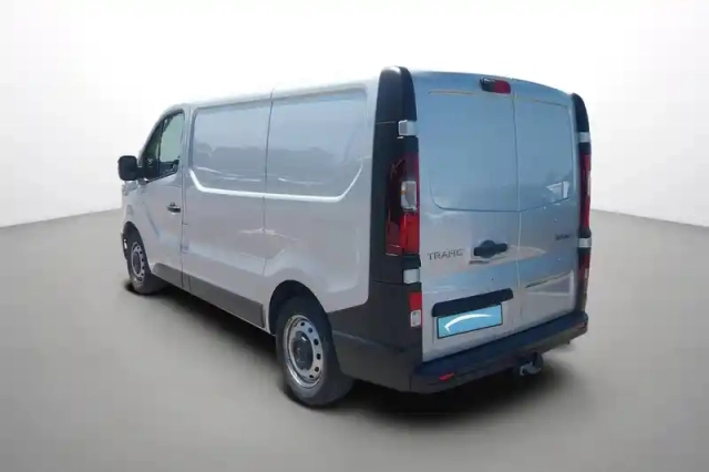 Renault Trafic fgn l1h1 2800 kg blue dci 130 — photo 4