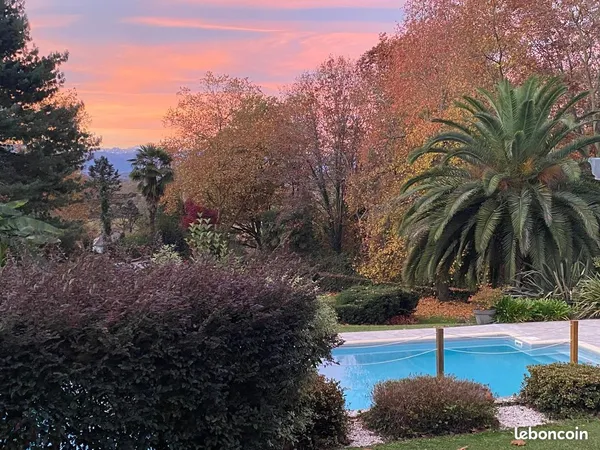 Maison et son parc arboré 151m2