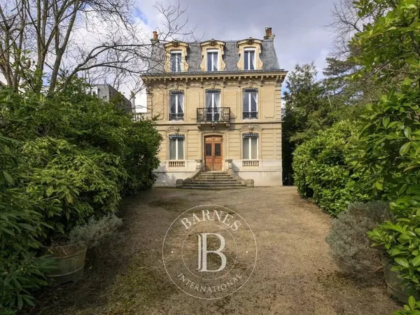 Hôtel particulier 10 pièces 311 m²