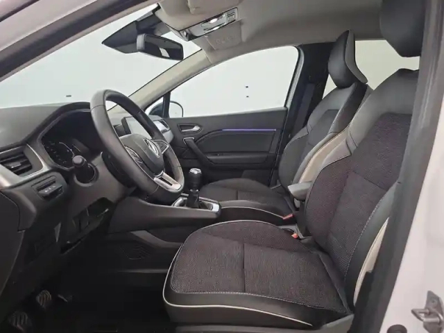 Renault Captur tce 90 — photo 76