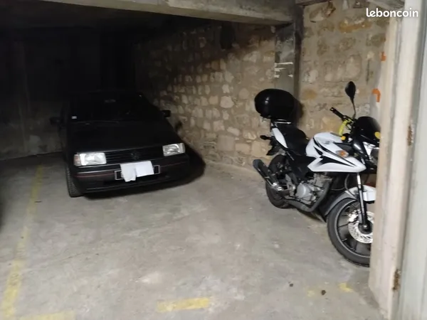 Parking auto et moto quartier Marcel Sembat