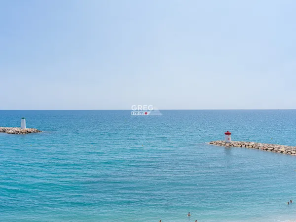 Pieds dans l'eau! Appartement 3 pièces à Villeneuve-Loubet p