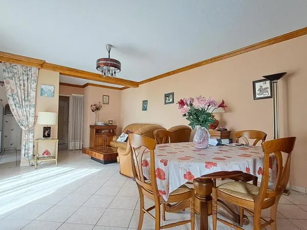 Appartement 3 pièces 81 m²