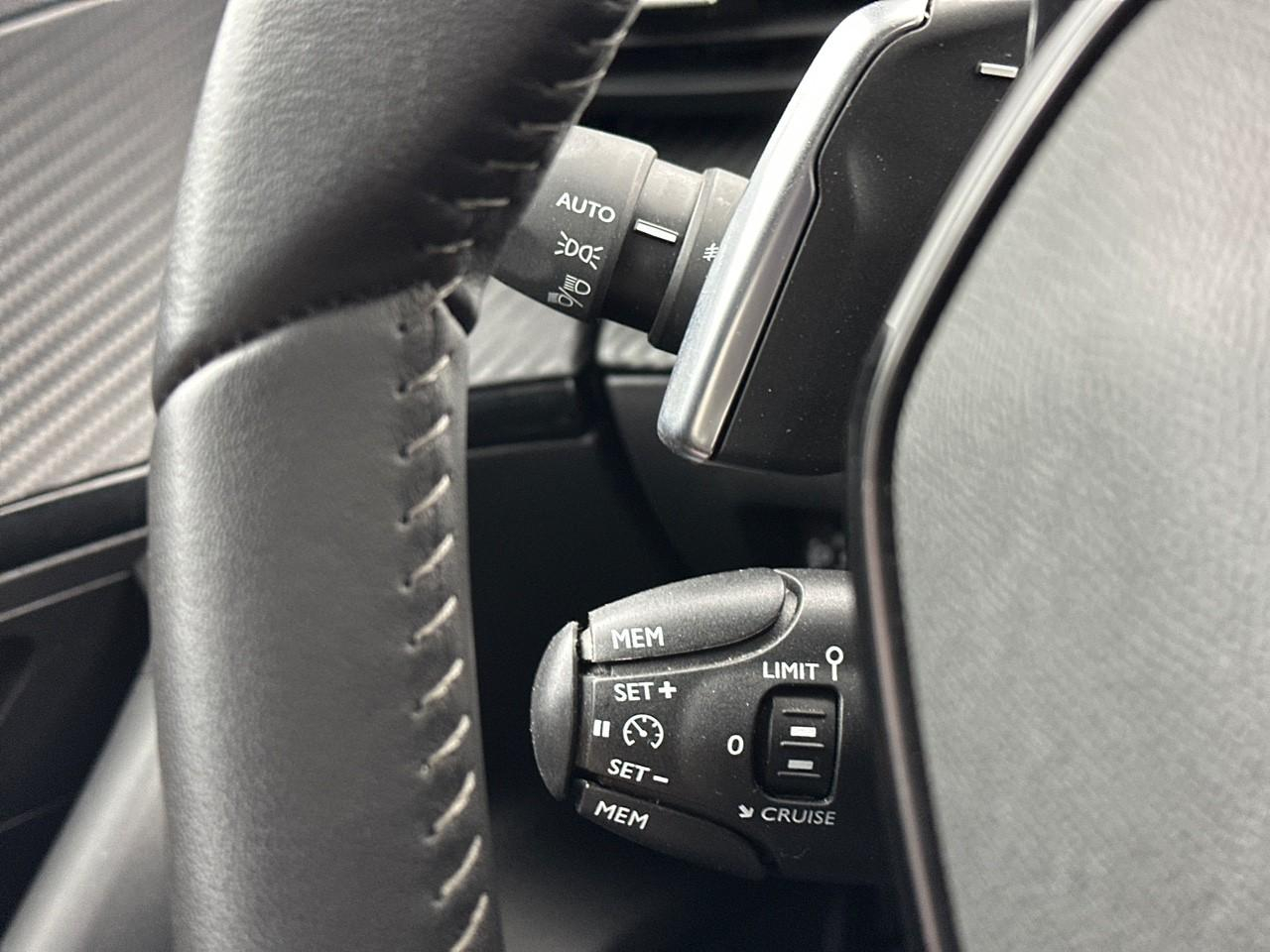 Peugeot 2008 puretech 130 s&s eat8 roadtrip — photo 17