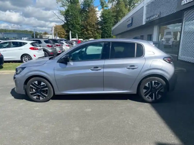 Peugeot 208 1.2 100ch s&amp;s allure — photo 24