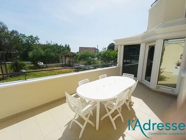 Appartement 2 pièces 64 m² + terrasse