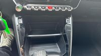 Peugeot 2008 1.2 PureTech 100ch S&S Active Pack — photo 30