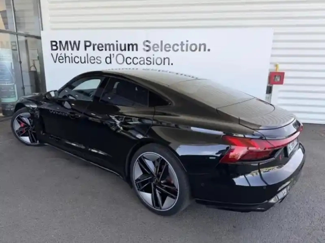 Audi E-Tron rs  gt 598ch quattro — photo 3