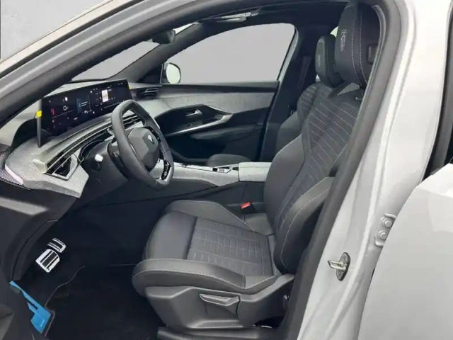 Peugeot 3008 hybrid 145 e-dcs6 — photo 43