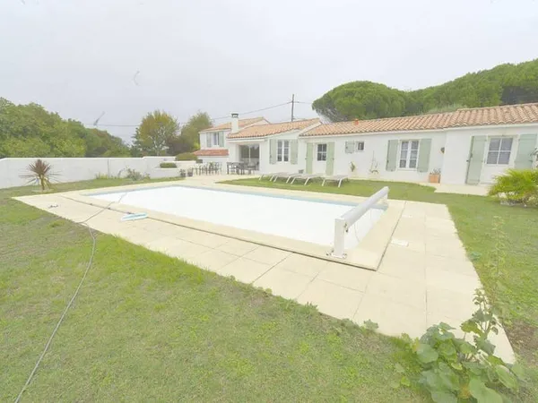 Maison 4 pièces 140 m²