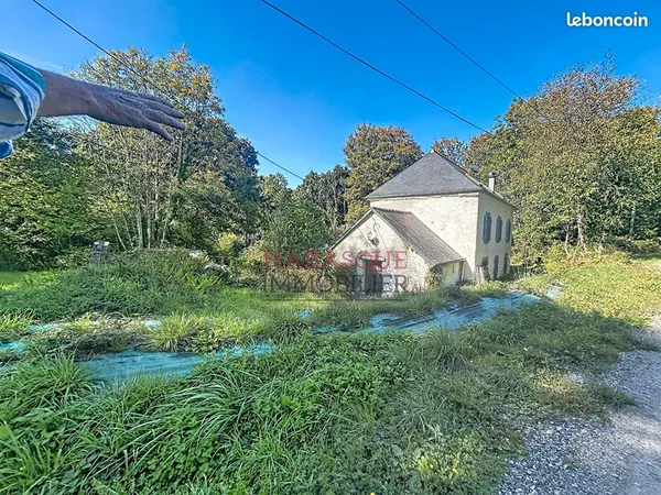 Propriété 4 pièces 186 m²