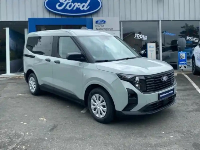 Ford Transit Courier fourgonnette 1.0 ecoboost 100ch cabine approfondie trend — photo 12