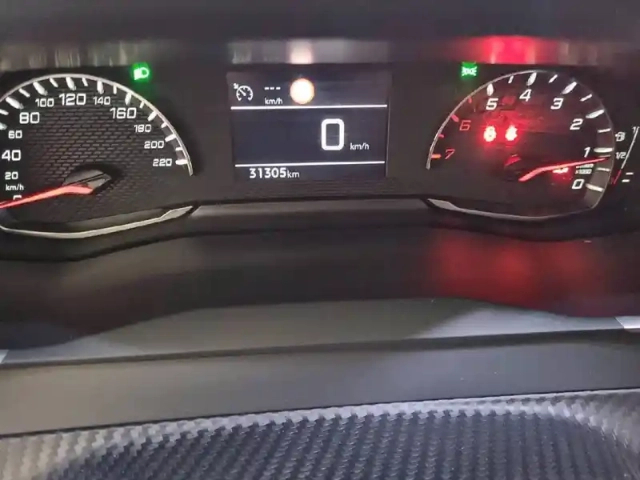 Peugeot 208 puretech 100 s&amp;s bvm6 — photo 64