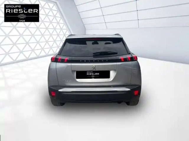 Peugeot 2008 puretech 100 s&amp;s bvm6 — photo 5
