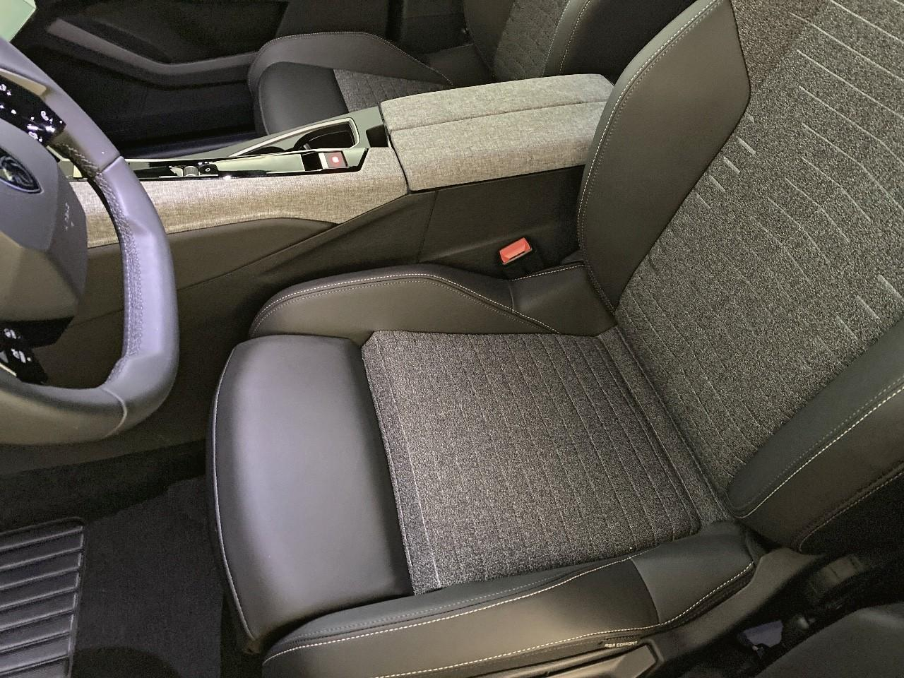 Peugeot 3008 hybrid 145 e-dcs6 allure business — photo 9