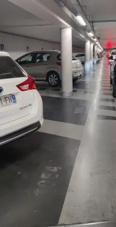 Parking 13 m²