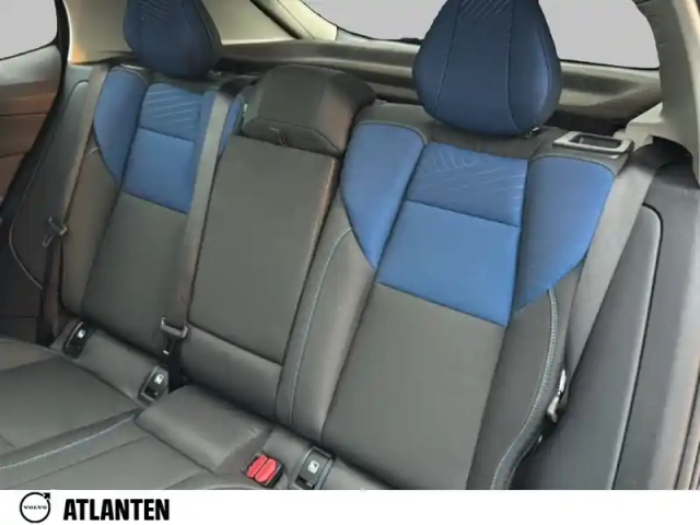 Lynk&Amp;Co 01 1.5 phev 261 ch dcth7 — photo 6