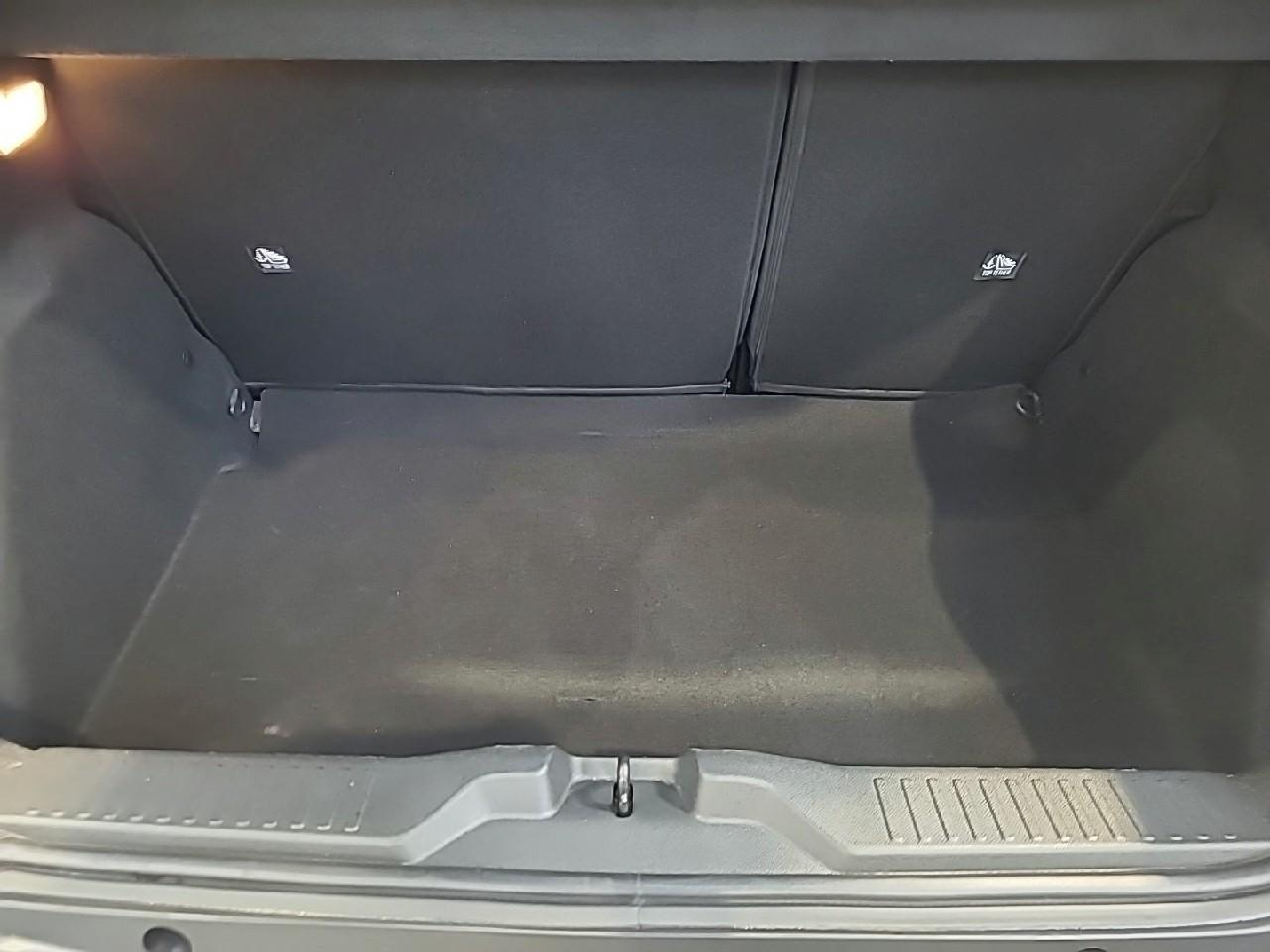Citroën C3 turbo 100 ch manuelle plus — photo 14