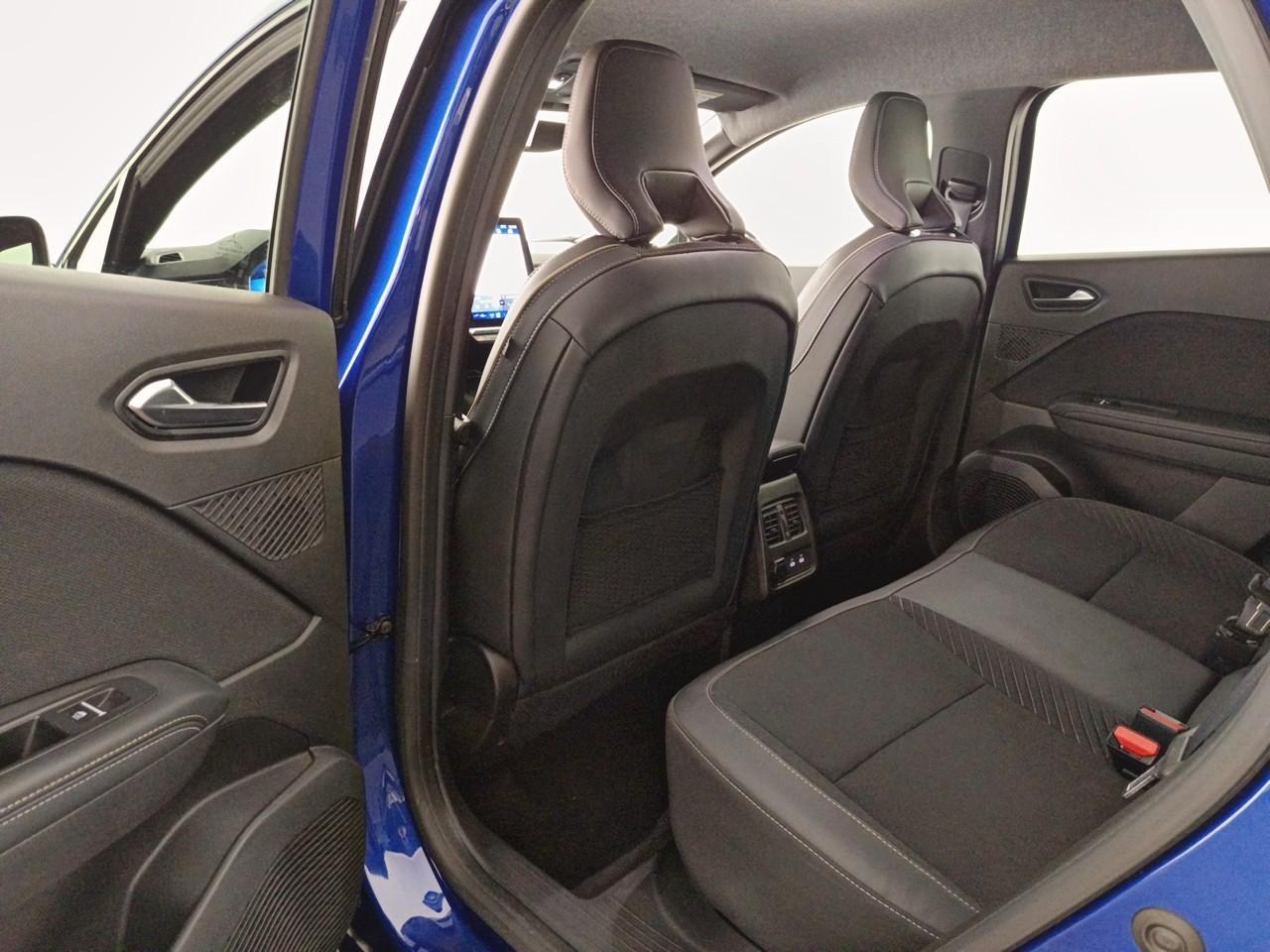 Renault Symbioz e-tech full hybrid 145 iconic — photo 18
