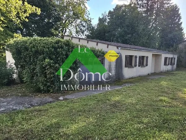 Bâtiment 152 m²