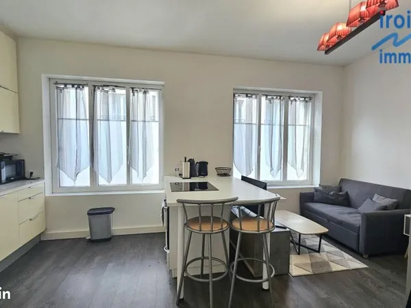 Studio 1 pièce 26 m²