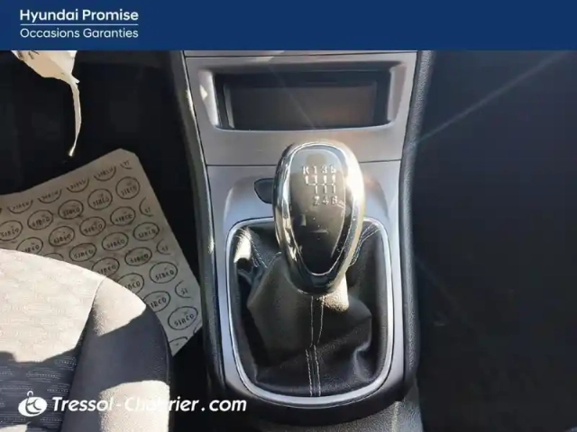 Opel Astra 1.2 turbo 130 ch bvm6 elegance business — photo 24
