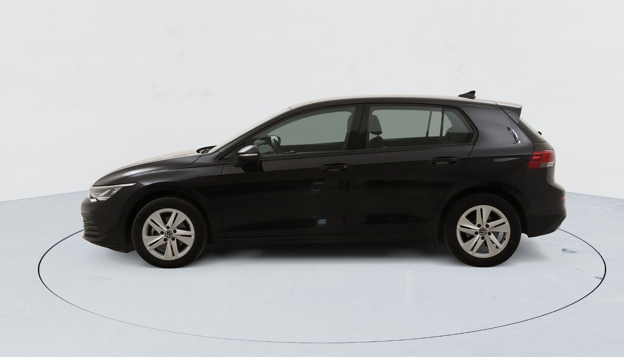 Volkswagen Golf 8 — photo 2