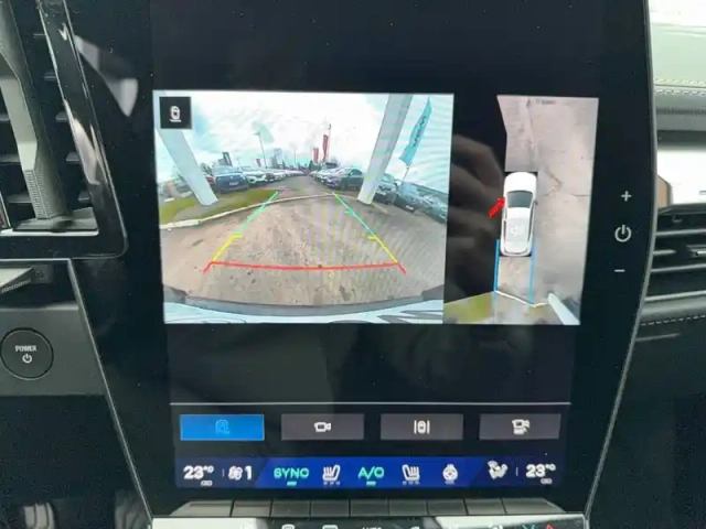 Renault Megane e-tech 220 ch autonomie confort gsr2 — photo 64