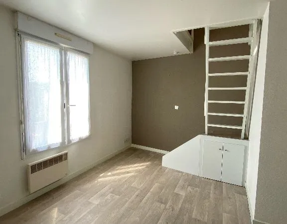 Studio 1 pièce 16 m²