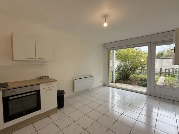 T2 - 32m2 - JARDIN PRIVATIF - PARKING - CAVE
