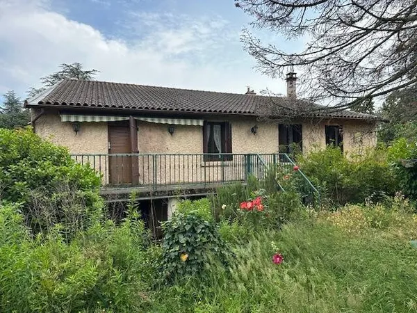 Maison 8 pièces 280 m²