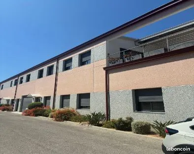 Locaux commerciaux au Pradet