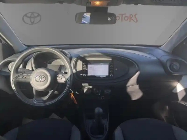 Toyota Aygo 1.0 vvt-i 72 active business — photo 11