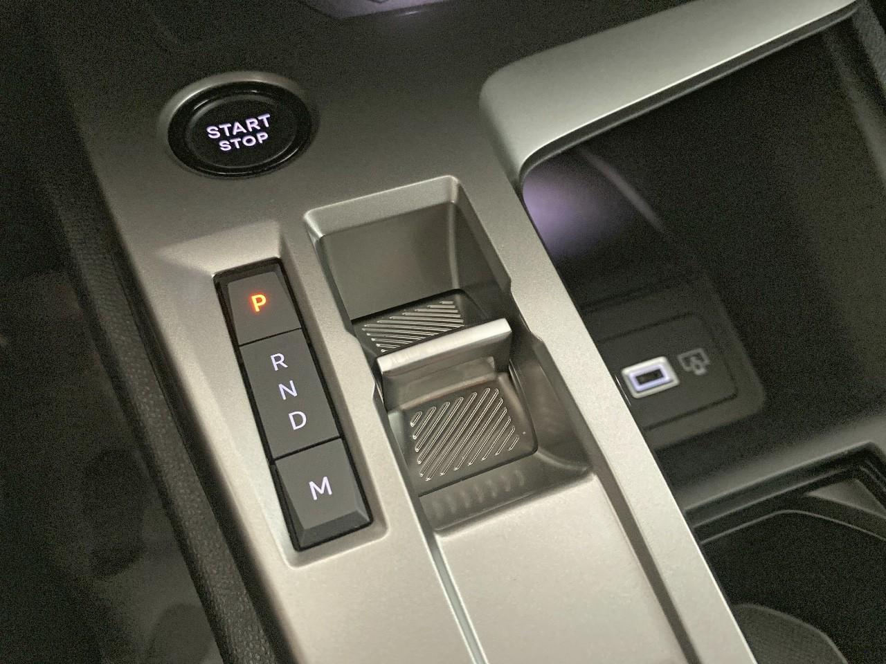 Peugeot 308 sw hybrid 145 e-dcs6 allure — photo 15