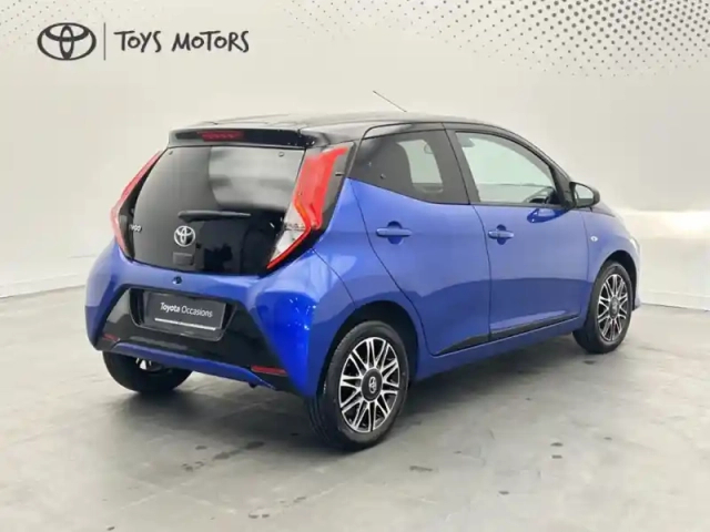 Toyota Aygo 1.0 vvt-i x-clusiv zen — photo 5