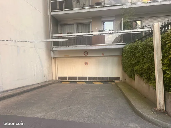 Location place de parking Les Passages