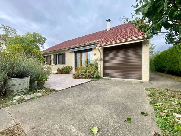 Maison de plain-pied 4 pièces 103 m²